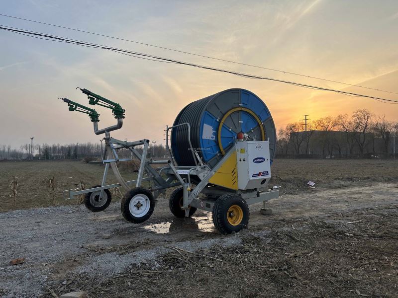 新型近代農業用ピボット灌漑機械200mスプリンクラー散水灌漑 - Agriculture Farming Usa のレビューと価格